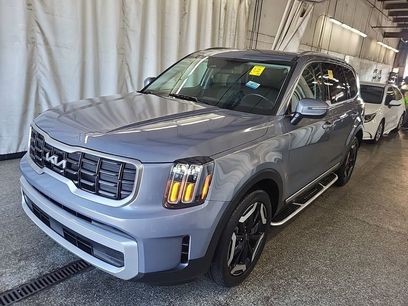 Used 2025 Kia Telluride S