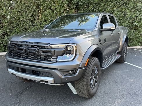 Used 2025 Ford Ranger Raptor AWD/4WD image 2