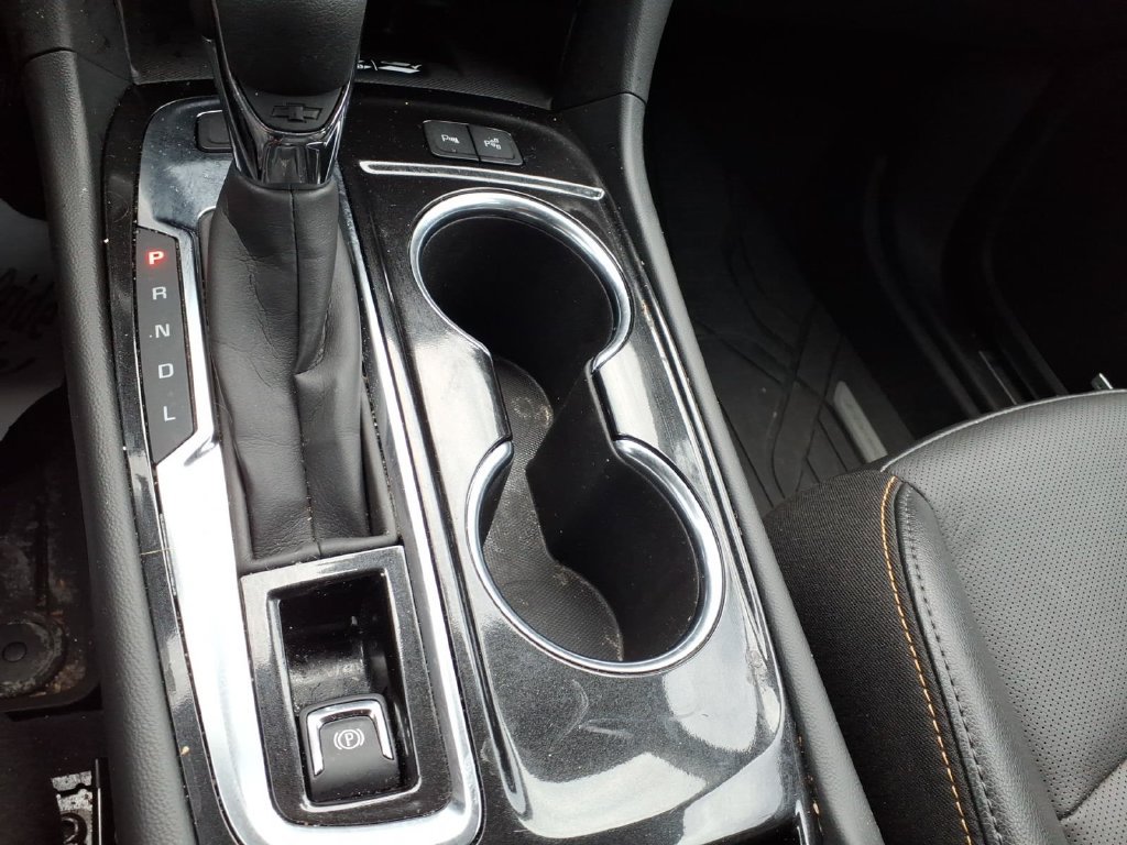 Used 2024 Chevrolet Equinox Premier AWD/4WD image 21