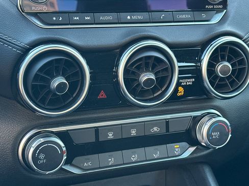 Used 2023 Nissan Sentra SV image 21