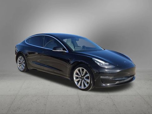 Used 2019 Tesla Model 3 Long Range image 8