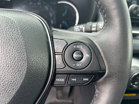 Used 2021 Toyota RAV4 XSE image 13