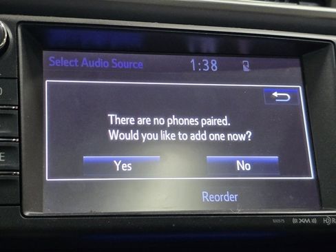 Used 2018 Toyota RAV4 XLE image 4