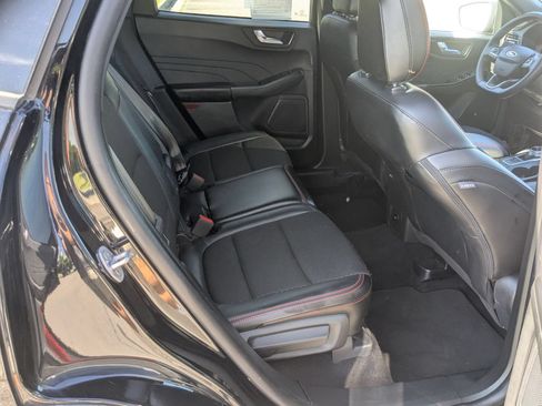 Used 2025 Ford Escape ST-Line FWD image 35