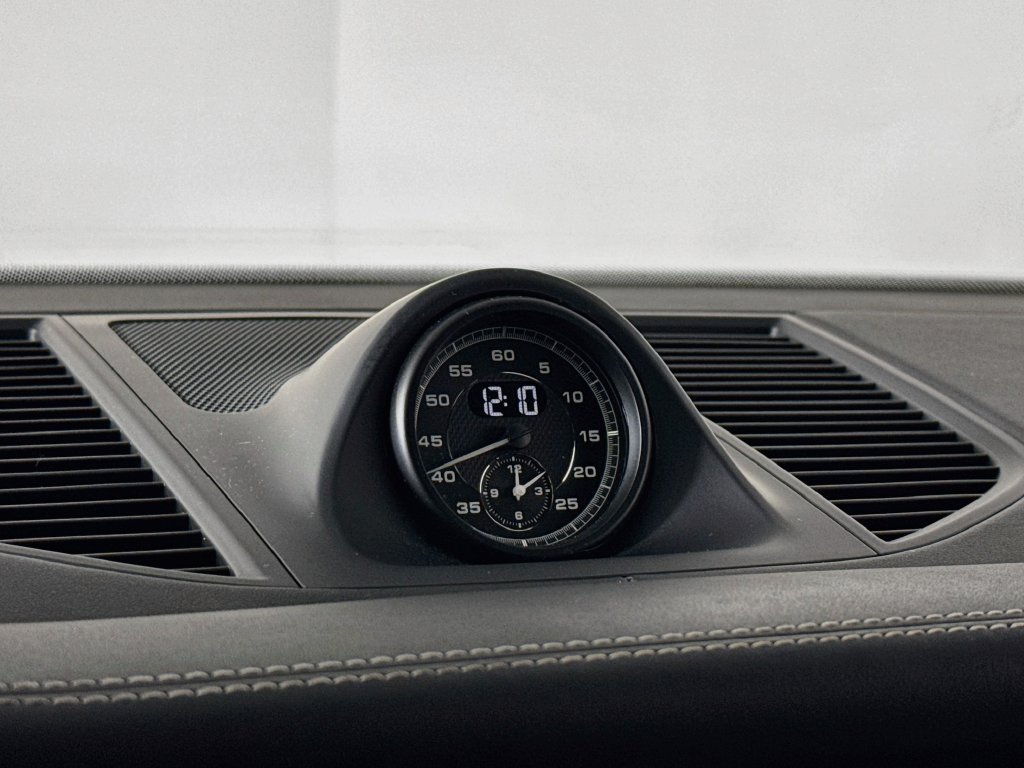 Certified 2023 Porsche Macan S AWD/4WD image 22