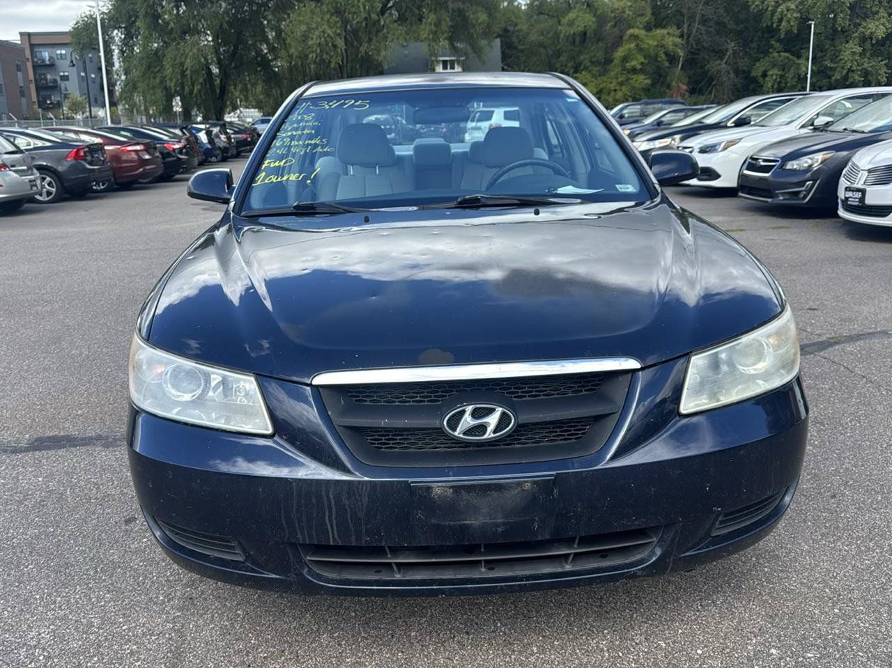 Used 2008 Hyundai Sonata GLS FWD image 2