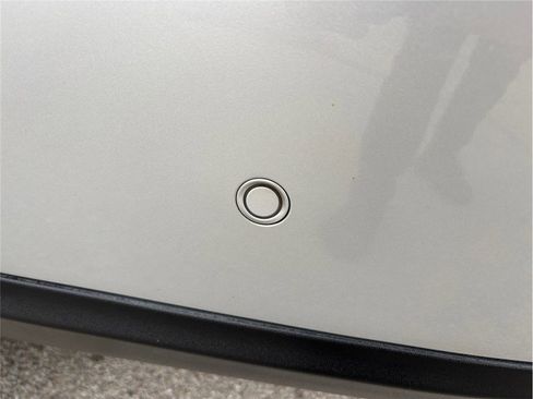 Used 2019 Mercedes-Benz GLS 450 4MATIC w/ Premium 1 Package image 17