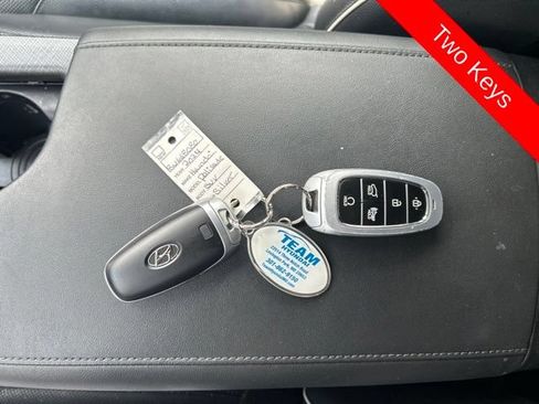 Used 2024 Hyundai Palisade Limited AWD/4WD image 46