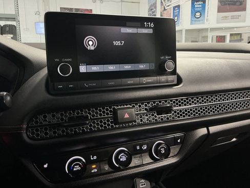 Used 2024 Honda HR-V Sport image 19