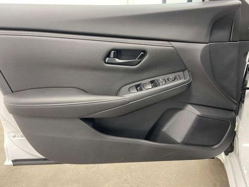 New 2025 Nissan Sentra S image 9