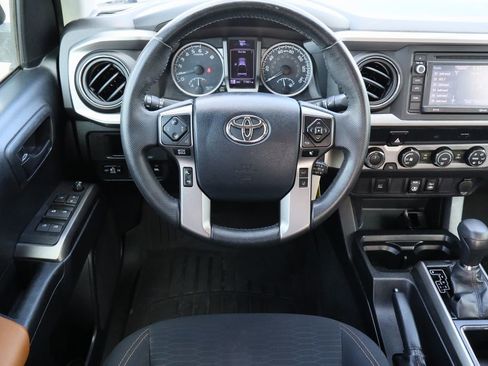 Used 2019 Toyota Tacoma SR5 image 22