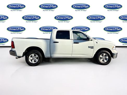 Used 2022 RAM 1500 Tradesman w/ Chrome Appearance Group image 9