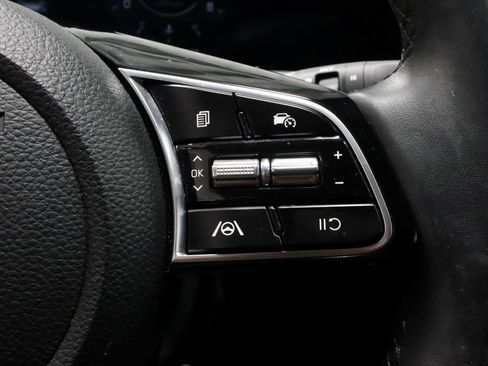 Used 2025 Kia Seltos X-Line AWD/4WD image 30