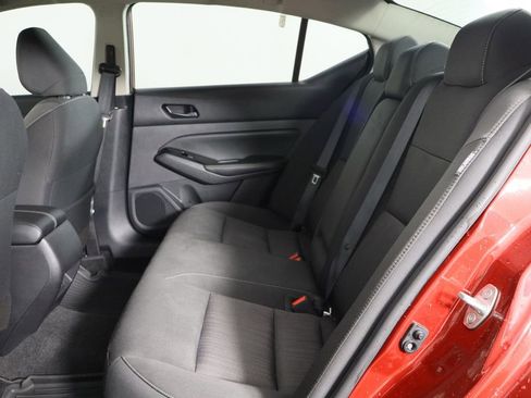 Used 2023 Nissan Altima 2.5 SV image 17