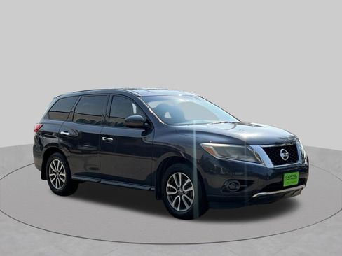 Used 2014 Nissan Pathfinder S FWD image 8