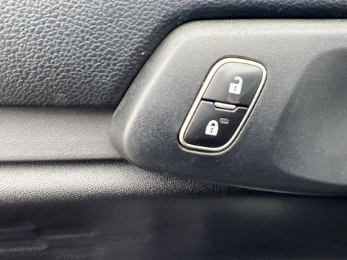 Used 2024 Ford Ranger XLT w/ FX4 Off-Road Package image 12