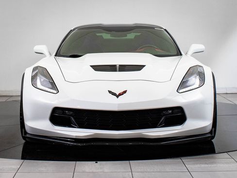 Used 2016 Chevrolet Corvette Z06 image 2