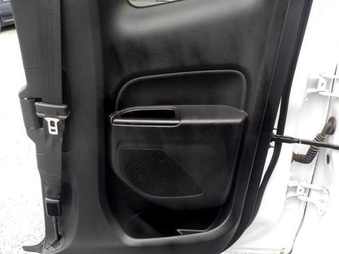 Used 2019 Chevrolet Colorado W/T w/ WT Convenience Package image 19