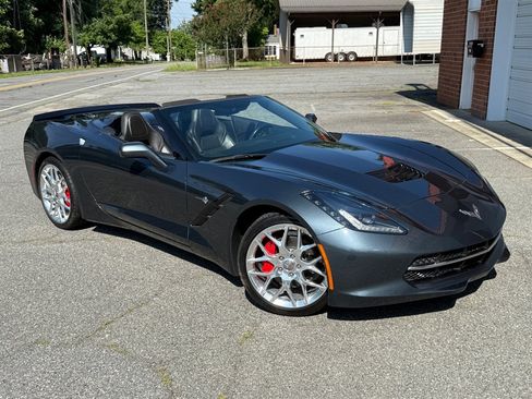 Used 2019 Chevrolet Corvette Stingray Convertible w/ 1LT RWD image 29