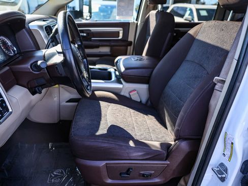 Used 2018 RAM 2500 Big Horn image 9