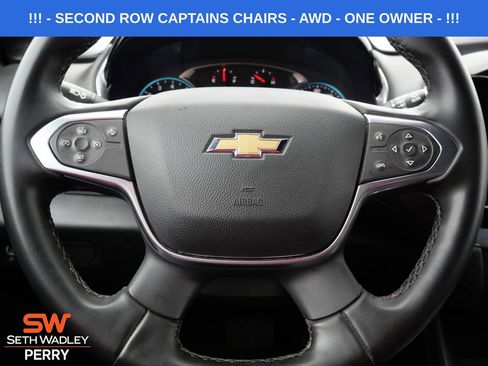 Used 2023 Chevrolet Traverse LT image 21