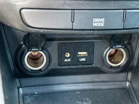 Used 2020 Hyundai Accent SE image 17