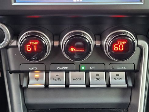 Used 2023 Toyota GR86 Premium image 19