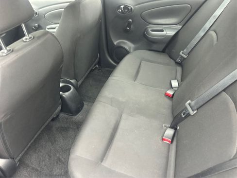 Used 2019 Nissan Versa S Plus FWD image 12