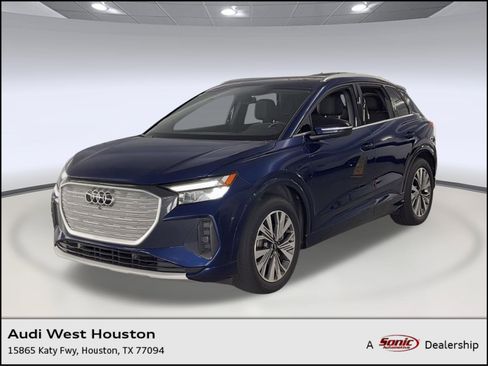 Used 2023 Audi Q4 e-tron Premium Plus w/ Premium Plus image 1