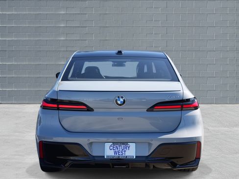 New 2026 BMW 740i 740i RWD w/ Premium Package image 4