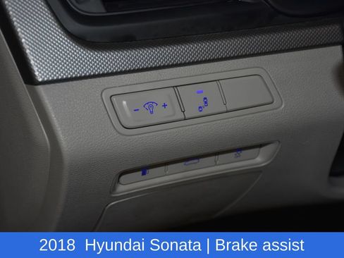 Used 2018 Hyundai Sonata SE FWD image 9