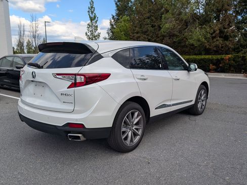 Used 2024 Acura RDX SH-AWD w/ Technology Package image 3