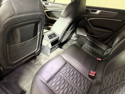 Used 2022 Audi RS 7 Sportback image 21