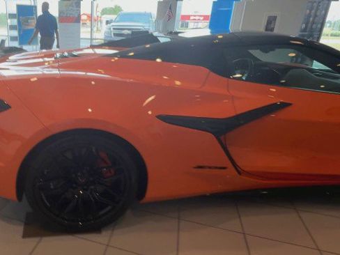 Used 2023 Chevrolet Corvette Z06 image 8