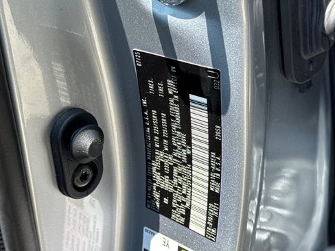 Certified 2025 Toyota Corolla Cross XLE w/ Convenience Package FWD image 36