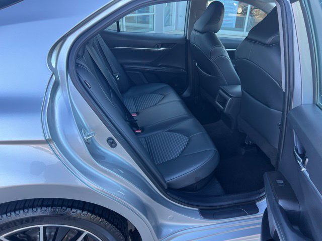 Used 2022 Toyota Camry SE FWD image 29