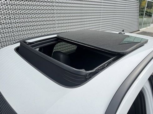 New 2025 Audi Q3 2.0T Premium image 15