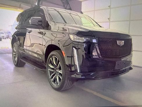 Used 2023 Cadillac Escalade Sport AWD/4WD image 1