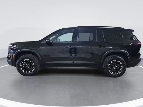 Certified 2024 Chevrolet Traverse Z71 w/ Enhanced Driving Package image 9