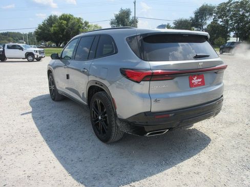 New 2026 Buick Enclave Sport Touring w/ Super Cruise Package AWD/4WD image 8