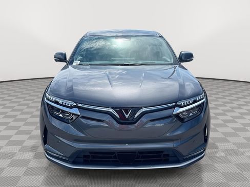 New 2025 VinFast VF 8 Eco image 2