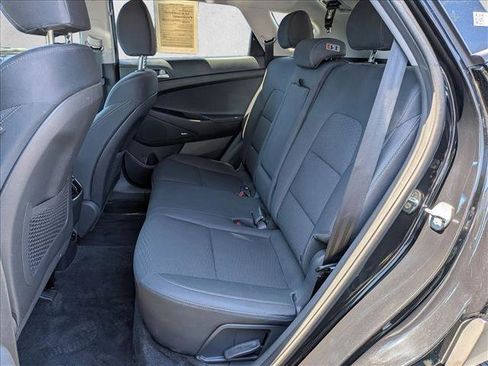 Used 2020 Hyundai Tucson Sport FWD image 18
