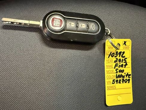 Used 2015 FIAT 500 Pop image 27