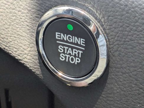 Used 2023 Ford Edge SEL AWD/4WD image 32