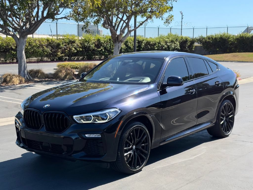 Used 2021 BMW X6 M50i w/ Executive Package AWD/4WD image 2