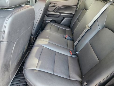 Used 2023 Chevrolet Colorado Trail Boss w/ Advanced Trailering Package image 28