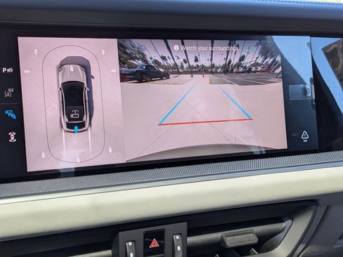 New 2026 Porsche Cayenne Coupe image 19