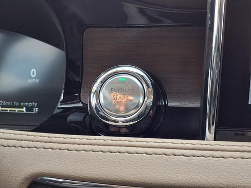 Certified 2022 Lincoln Corsair Reserve w/ Equipment Group 201A image 6