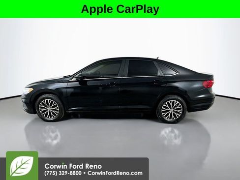 Used 2021 Volkswagen Jetta SE FWD image 4
