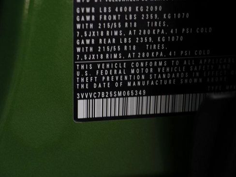 New 2025 Volkswagen Taos SE image 23